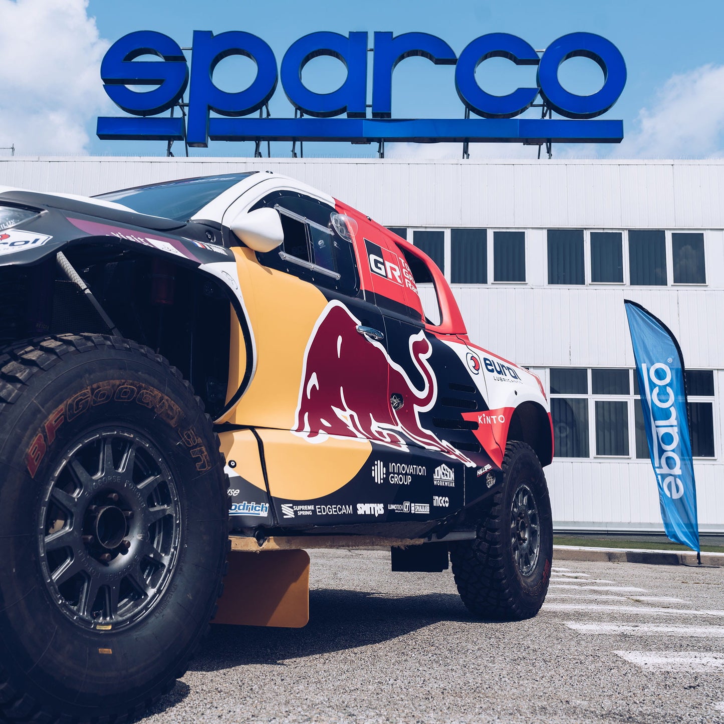 2026 Sparco Foldable Helmet Storage Box for Race Rally and Motorsport Cars